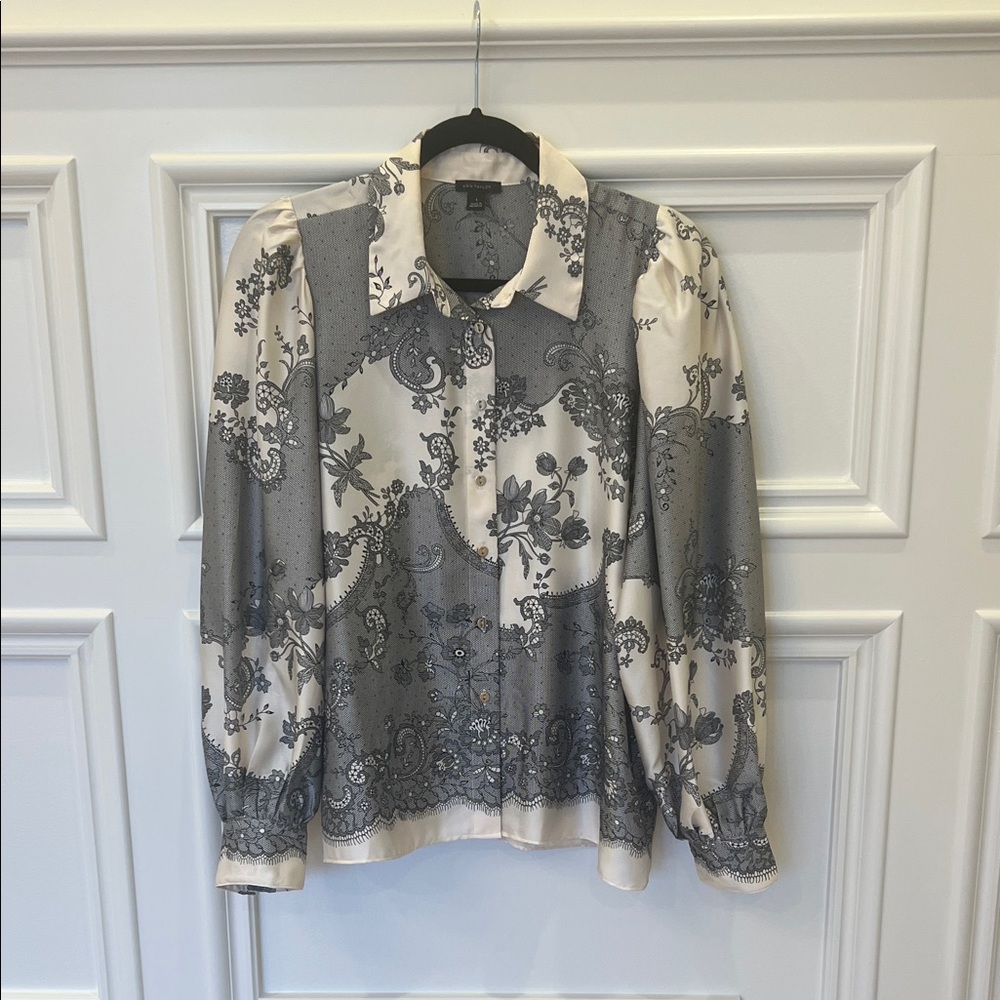 Gray and White Floral Ann Taylor Blouse